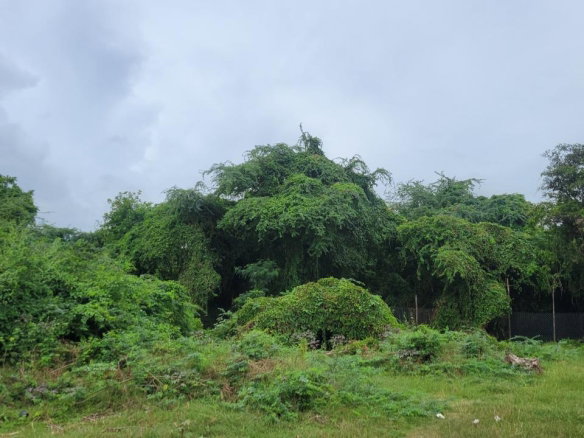 First image of 7 Clayton Close in Spanish Town, St. Catherine, Jamaica - property is For Sale