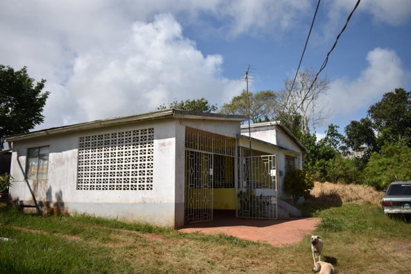 Seventh image of Spur Tree in Spur Tree, Manchester, Jamaica - property is For Sale