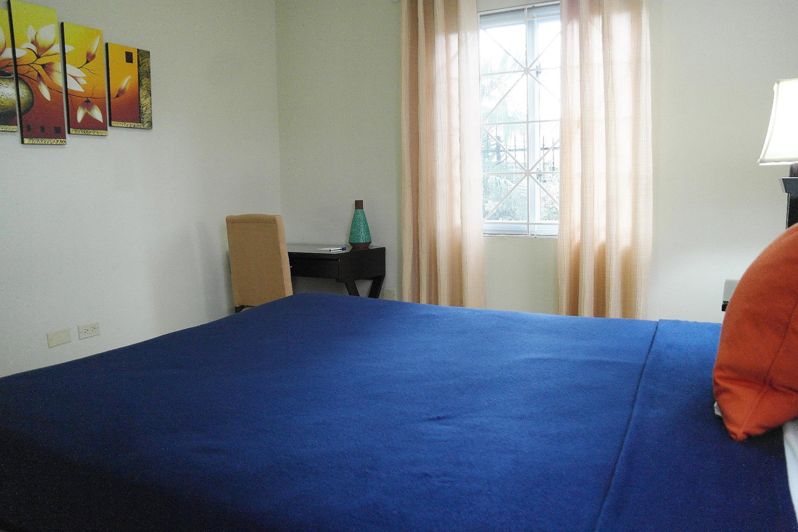 Sixth image of 1- 37 Linstone Crescent in Kingston 6, St. Andrew, Jamaica - property is For Rent