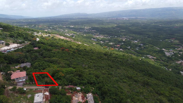 Fifth image of 3 Eglinton in Spur Tree, Manchester, Jamaica - property is For Sale
