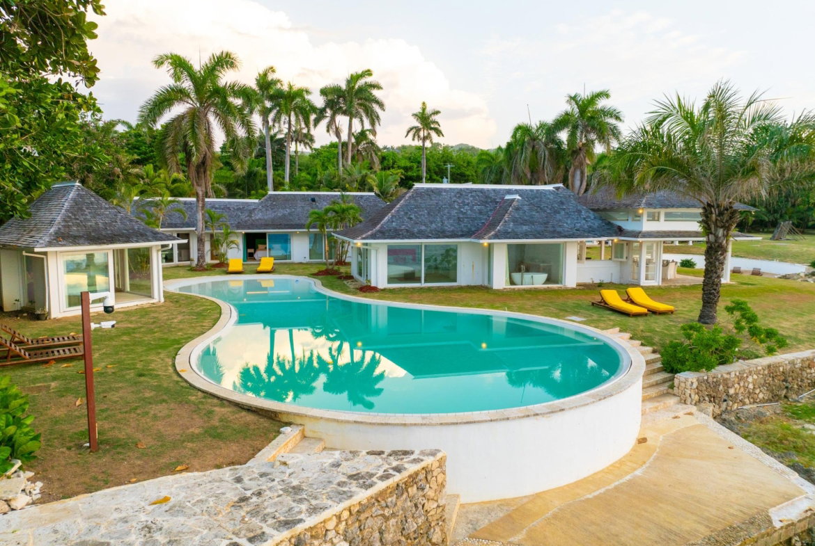 Fifth image of Seaclusion- Country Club Drive in Tryall Estate, Hanover, Jamaica - property is For Sale
