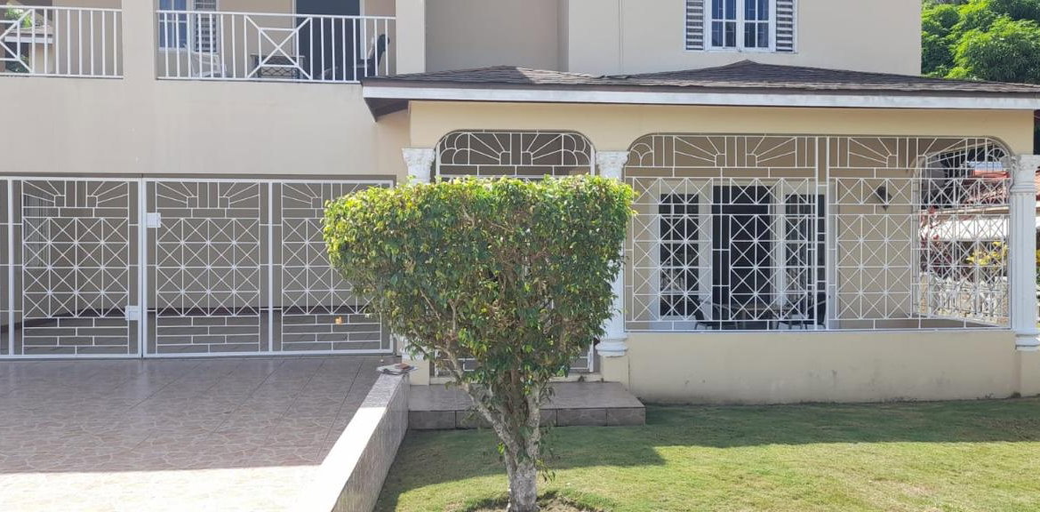 Eleventh image of 53- Doyley Cres Battlesite in Tower Isle, St. Mary, Jamaica - property is For Sale