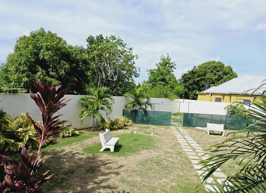 Twenty-First image of 24-71 Border Avenue, Havendale in Kingston 19, St. Andrew, Jamaica - property is For Sale