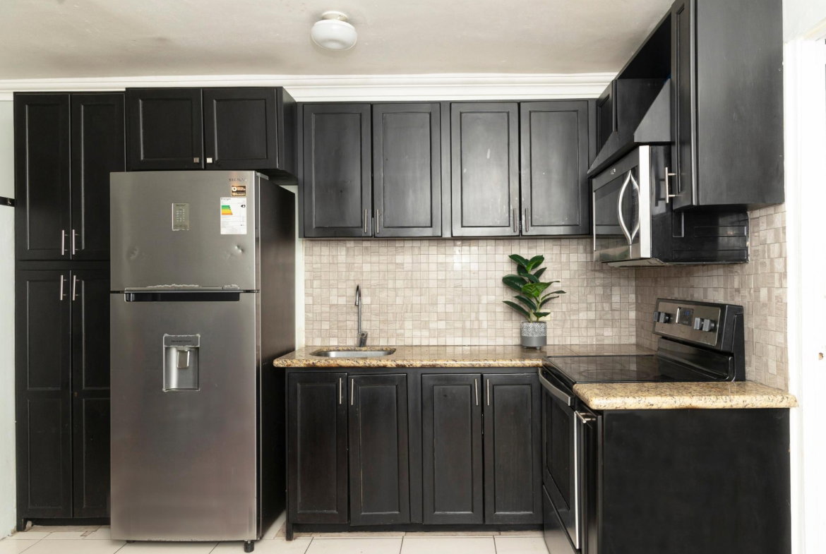 Third image of 7-2 Mannings Hill Road in Kingston 8, St. Andrew, Jamaica - property is For Rent