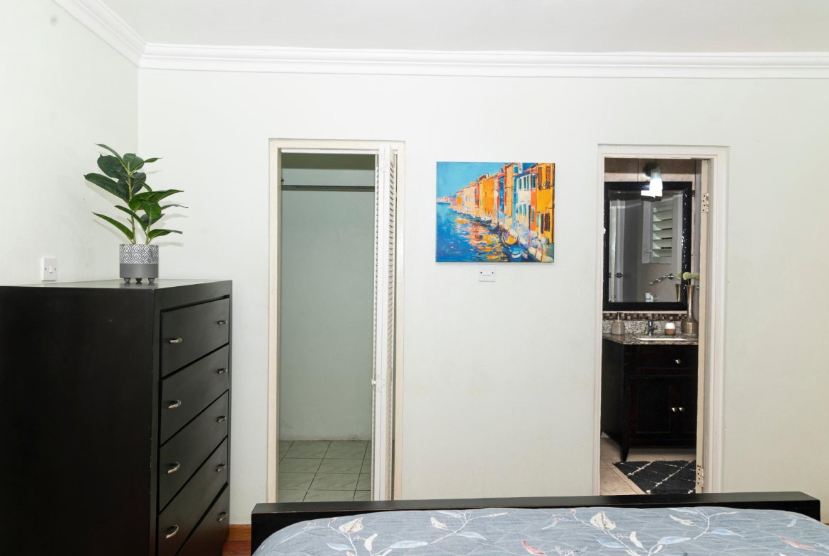 Fourth image of 7-2 Mannings Hill Road in Kingston 8, St. Andrew, Jamaica - property is For Rent