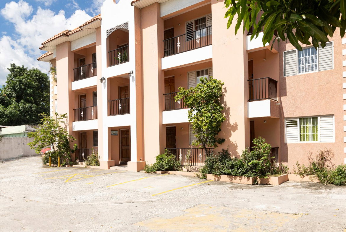 Seventh image of 7-2 Mannings Hill Road in Kingston 8, St. Andrew, Jamaica - property is For Rent