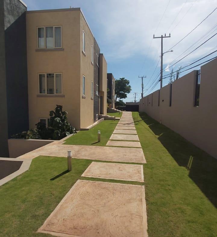 Sixteenth image of 304-200 Red Hills Road in Kingston 19, St. Andrew, Jamaica - property is For Rent