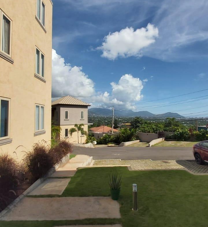 Seventeenth image of 304-200 Red Hills Road in Kingston 19, St. Andrew, Jamaica - property is For Rent