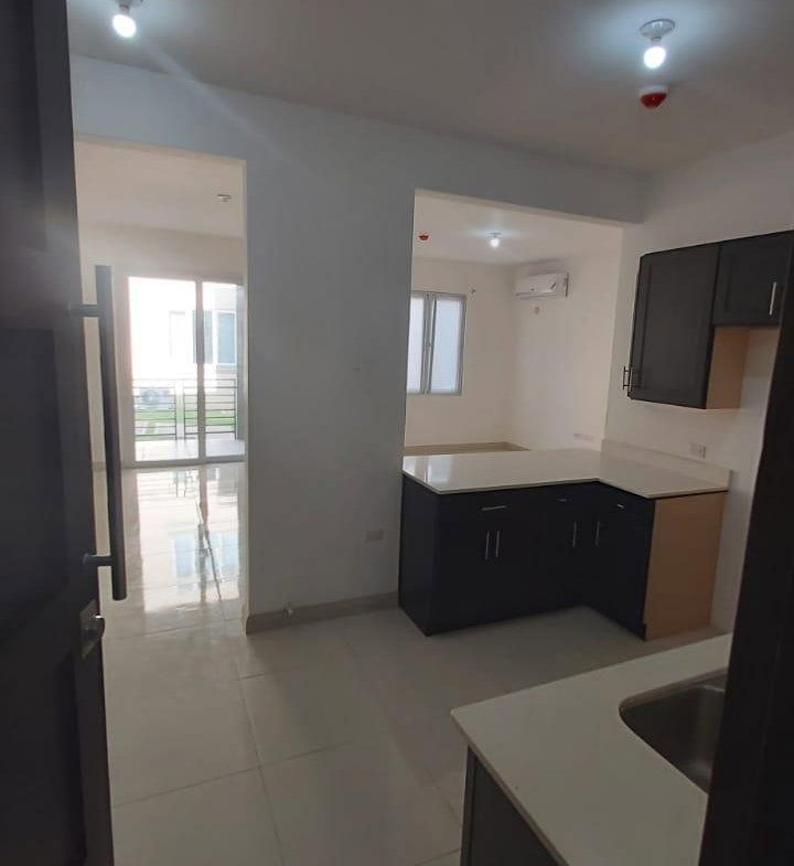 Third image of 304-200 Red Hills Road in Kingston 19, St. Andrew, Jamaica - property is For Rent