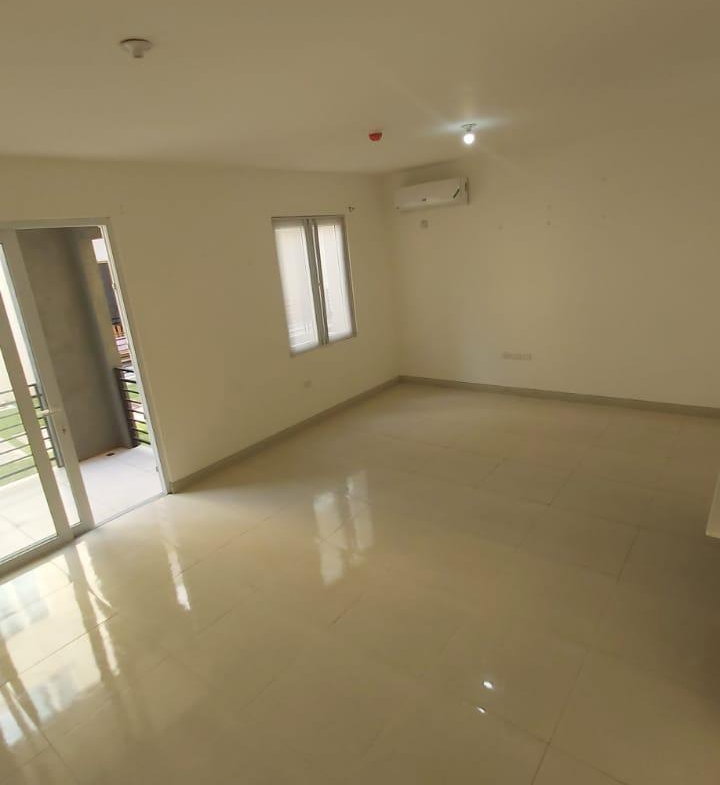 Fourth image of 304-200 Red Hills Road in Kingston 19, St. Andrew, Jamaica - property is For Rent