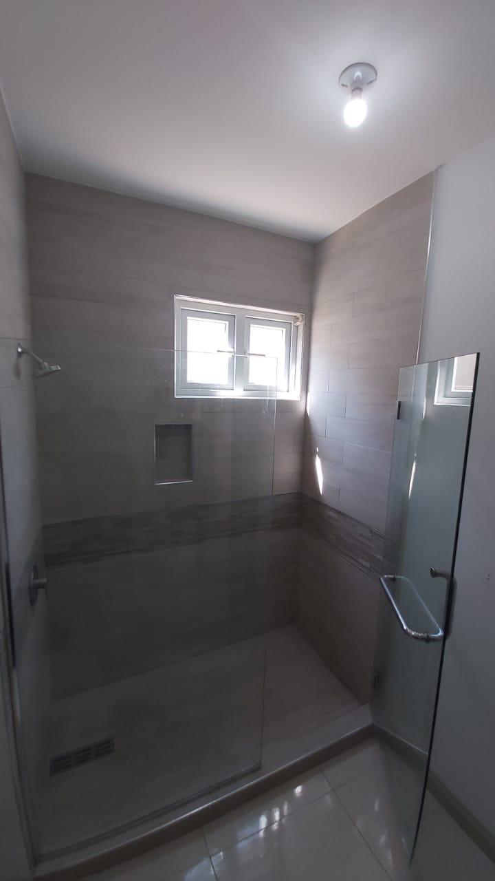 Tenth image of 304-200 Red Hills Road in Kingston 19, St. Andrew, Jamaica - property is For Rent