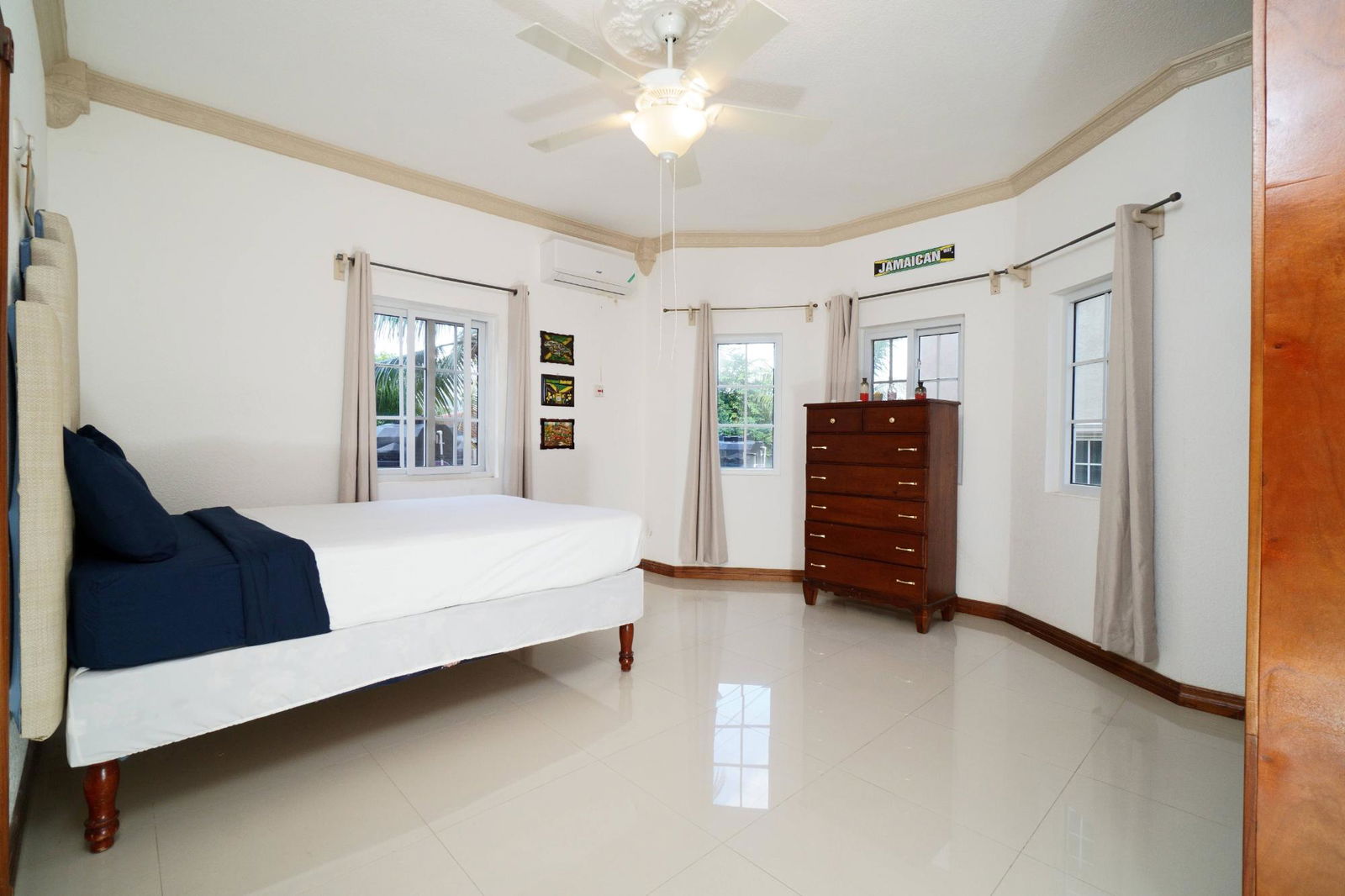 Seventh image of 18 Mayfair Avenue, Kingston in Red Hills, St. Andrew, Jamaica - property is For Rent