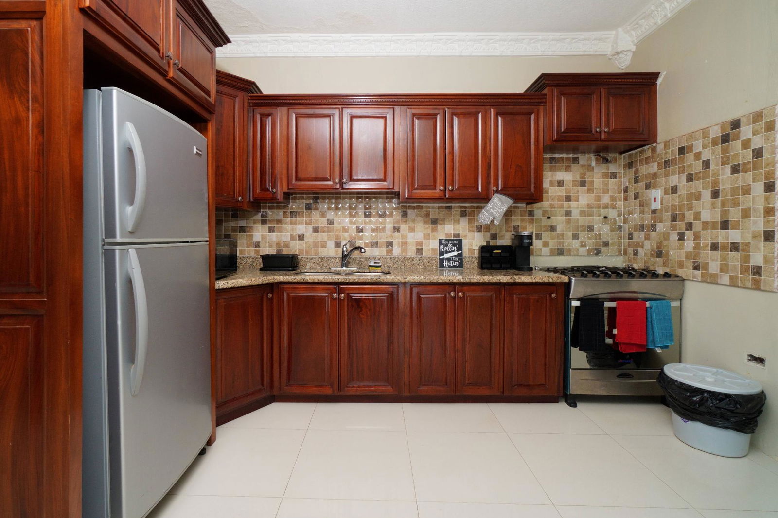 Tenth image of 18 Mayfair Avenue, Kingston in Red Hills, St. Andrew, Jamaica - property is For Rent