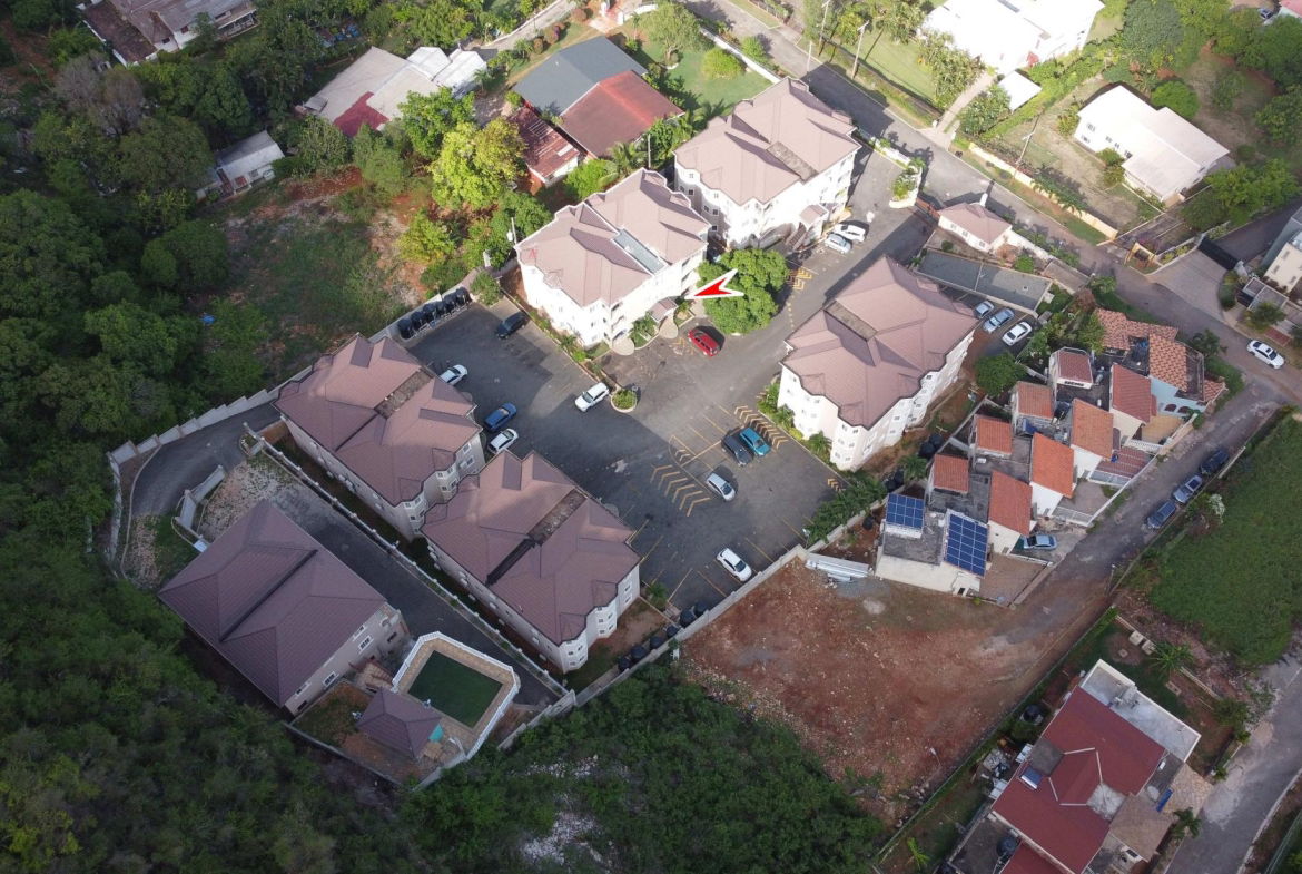Twenty-First image of 18 Mayfair Avenue, Kingston in Red Hills, St. Andrew, Jamaica - property is For Rent