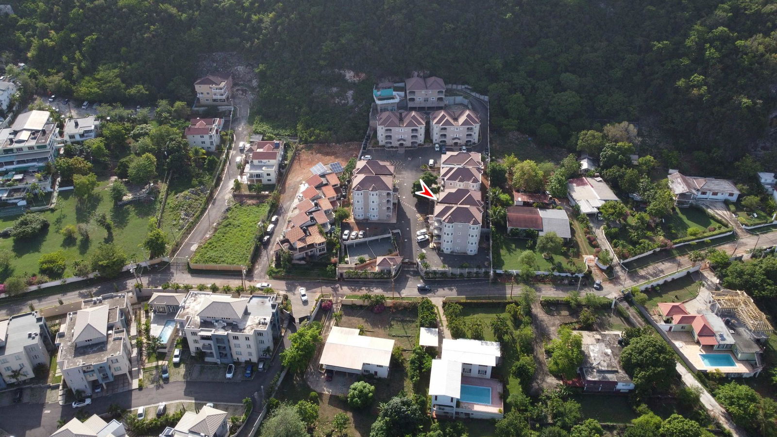 Twenty-Second image of 18 Mayfair Avenue, Kingston in Red Hills, St. Andrew, Jamaica - property is For Rent