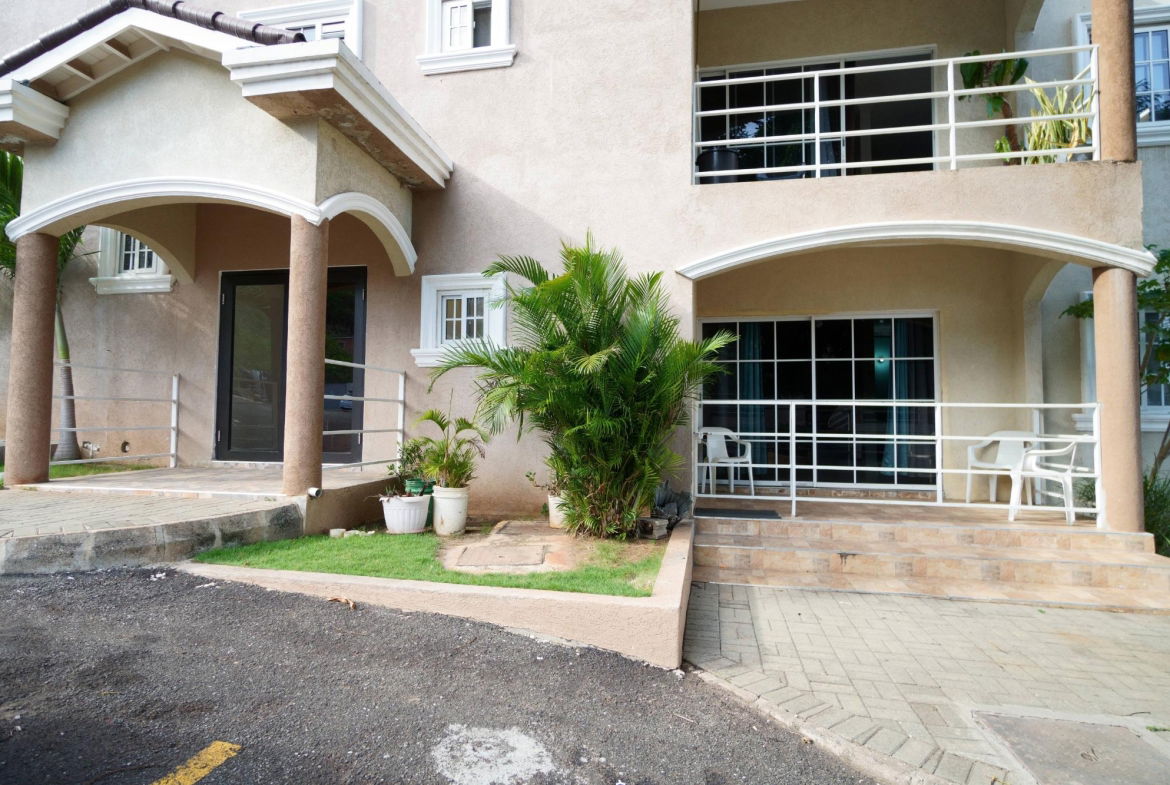 Twenty-Fourth image of 18 Mayfair Avenue, Kingston in Red Hills, St. Andrew, Jamaica - property is For Rent