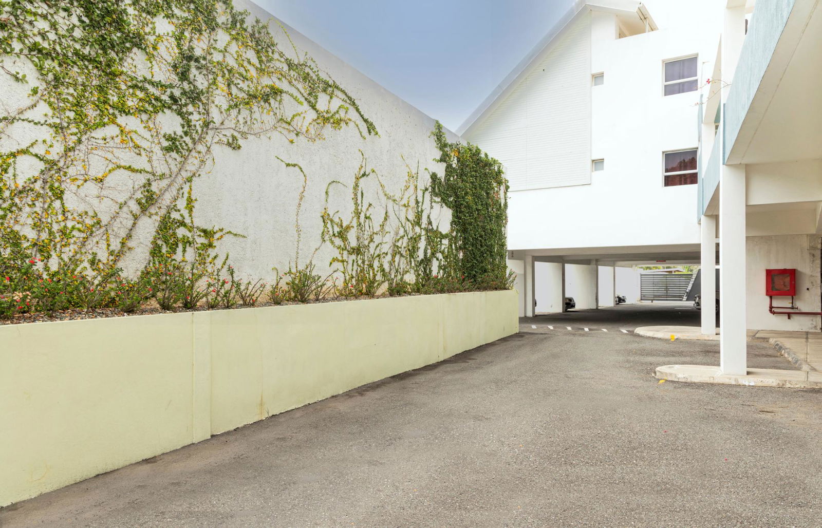 Second image of 20-6 Brompton in NEW KINGSTON, St. Andrew, Jamaica - property is For Rent