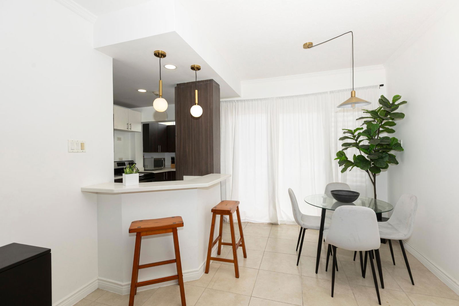 Sixth image of 20-6 Brompton in NEW KINGSTON, St. Andrew, Jamaica - property is For Rent