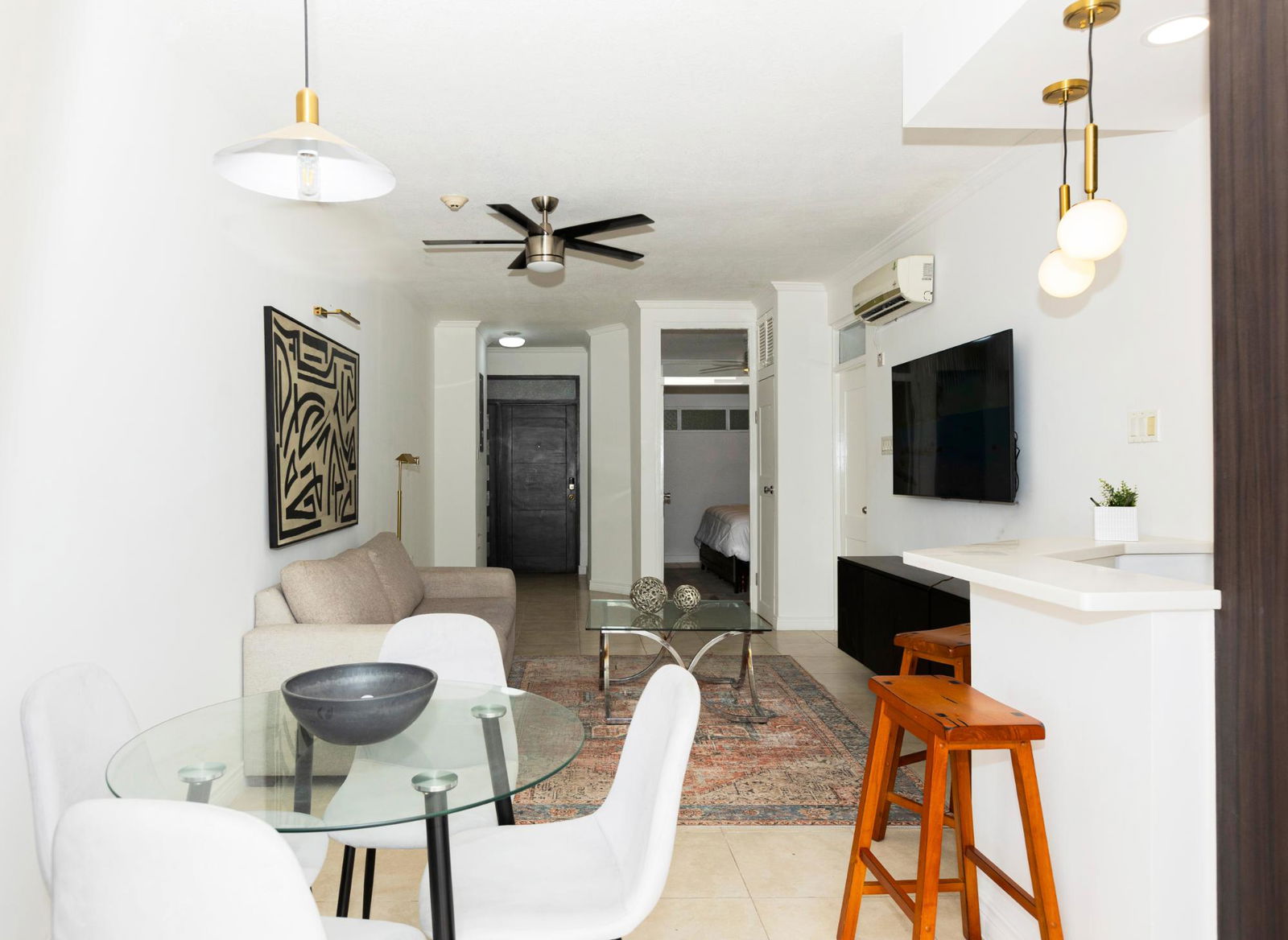 Seventh image of 20-6 Brompton in NEW KINGSTON, St. Andrew, Jamaica - property is For Rent