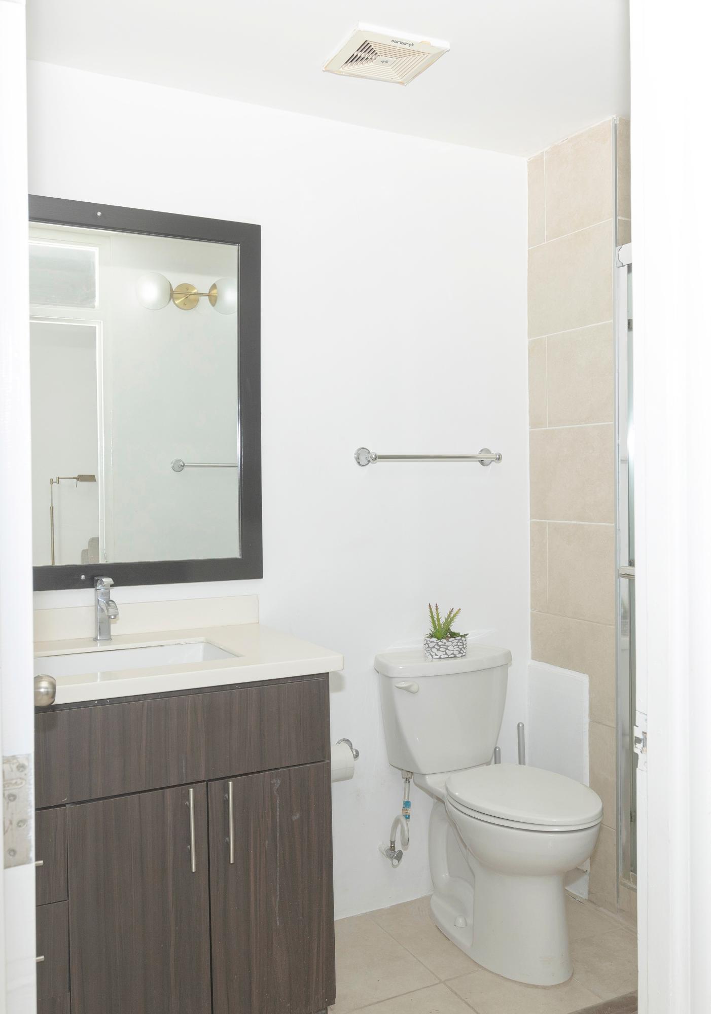 Tenth image of 20-6 Brompton in NEW KINGSTON, St. Andrew, Jamaica - property is For Rent