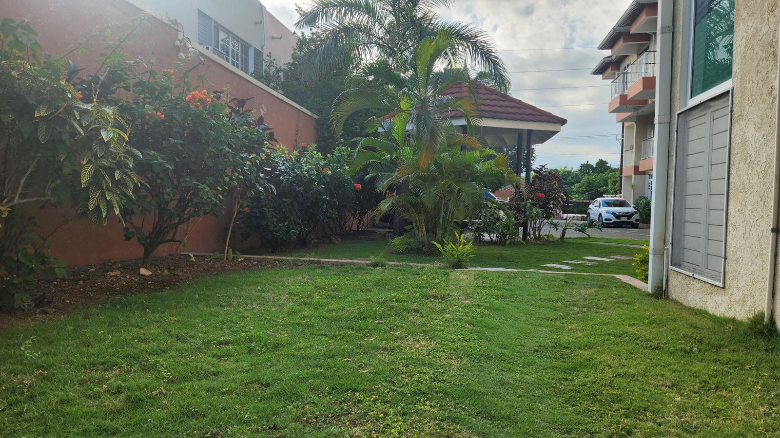 Spacious-1-Bedroom-Apartment-for-Sale-in-Gated-Community-Carmens-Court-Kingston Sixteenth image of 14- Carmen's Court, Kingston in Kingston 10, St. Andrew, Jamaica - property is For Sale
