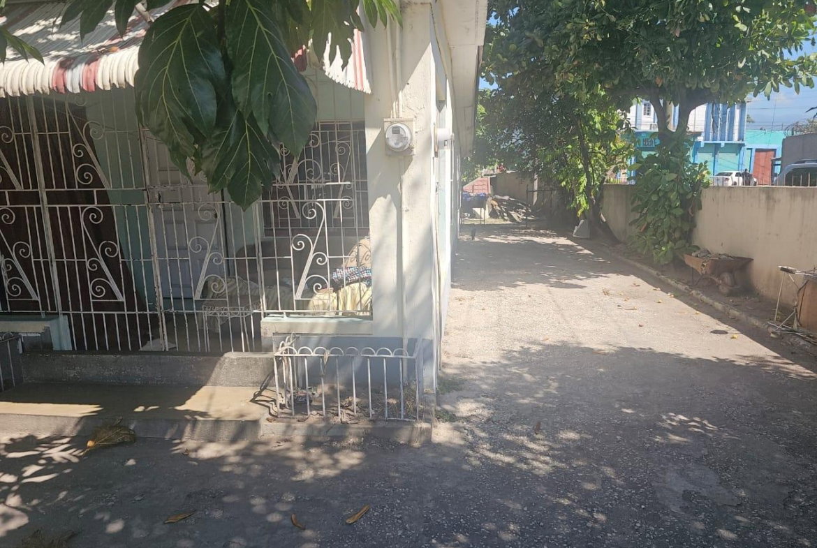 Tenth image of Cockburn Avenue in Cockburn Gardens, St. Andrew, Jamaica - property is For Sale