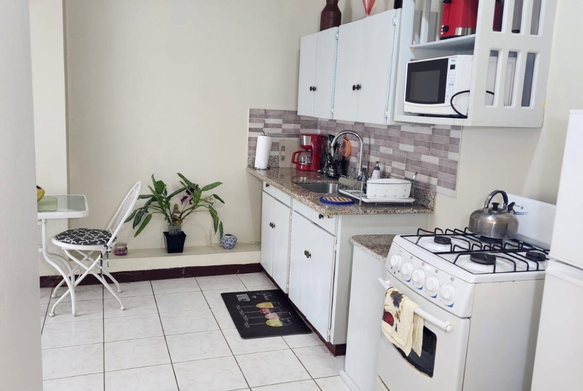 Eighth image of 33 Haven Mead in Kingston 19, St. Andrew, Jamaica - property is For Rent