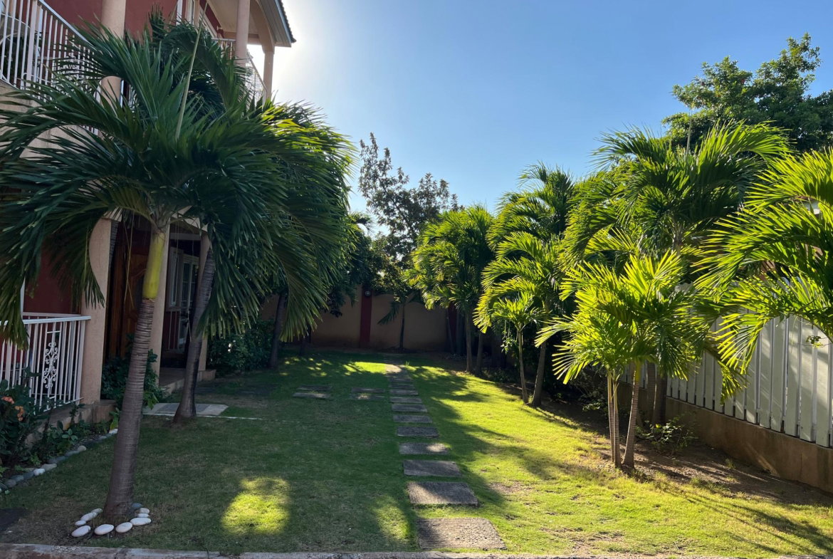 Eighteenth image of 7-35c Upper Waterloo Rd, Kingst in Kingston 10, St. Andrew, Jamaica - property is For Rent