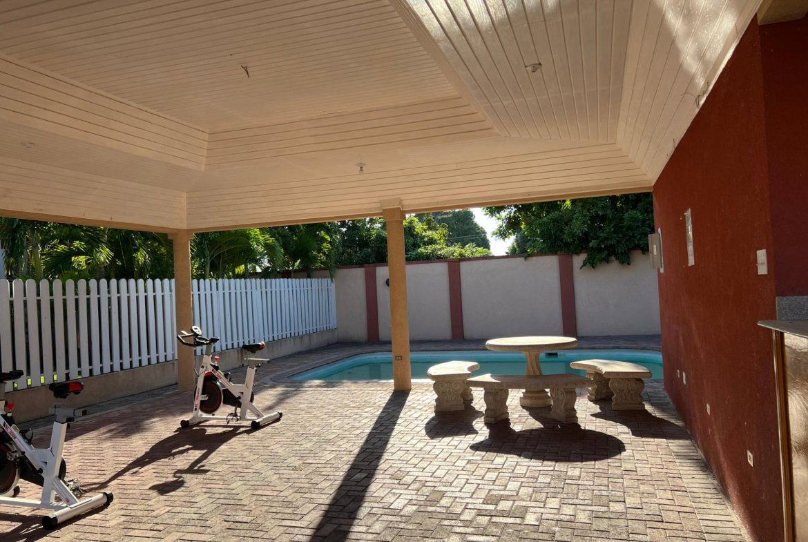 Nineteenth image of 7-35c Upper Waterloo Rd, Kingst in Kingston 10, St. Andrew, Jamaica - property is For Rent