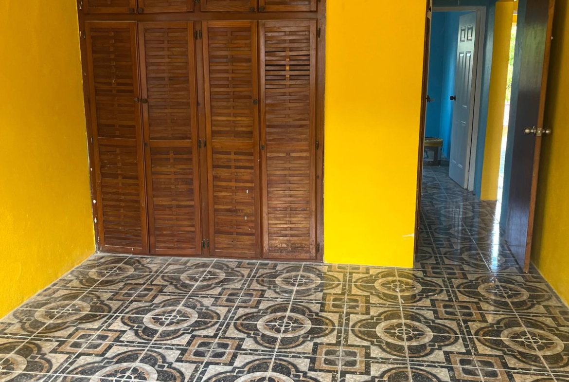 Fifth image of 942 St. Anne's Close, Green a in Green Acres, St. Catherine, Jamaica - property is For Rent