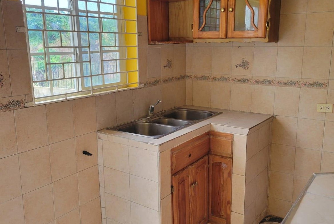 Eighth image of 942 St. Anne's Close, Green a in Green Acres, St. Catherine, Jamaica - property is For Rent