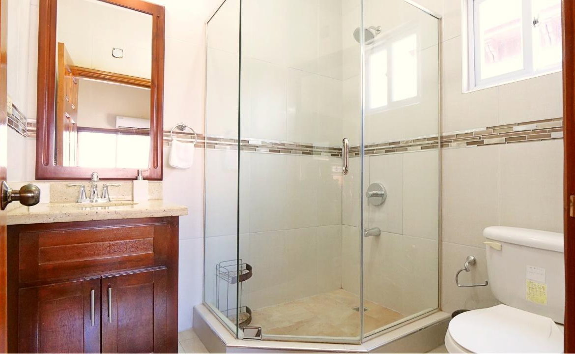 Fifteenth image of 15-7 Ottawa Avenue, Kingston 6 in Kingston 6, St. Andrew, Jamaica - property is For Rent