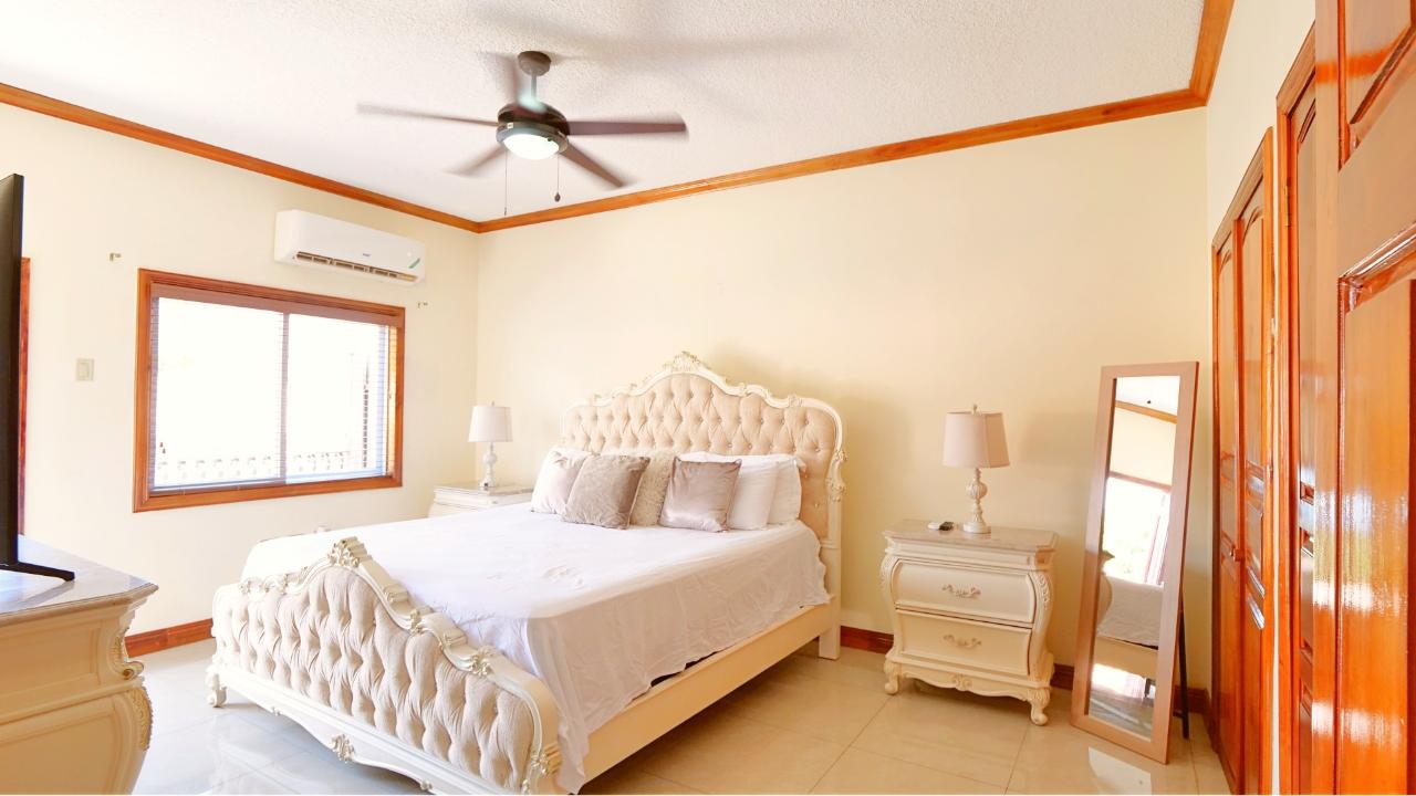 Eighteenth image of 15-7 Ottawa Avenue, Kingston 6 in Kingston 6, St. Andrew, Jamaica - property is For Rent