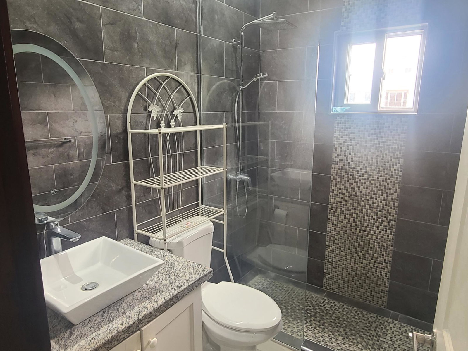 Fifteenth image of 17-21 Kings Drive, Kingston 6 in Kingston 6, St. Andrew, Jamaica - property is For Rent
