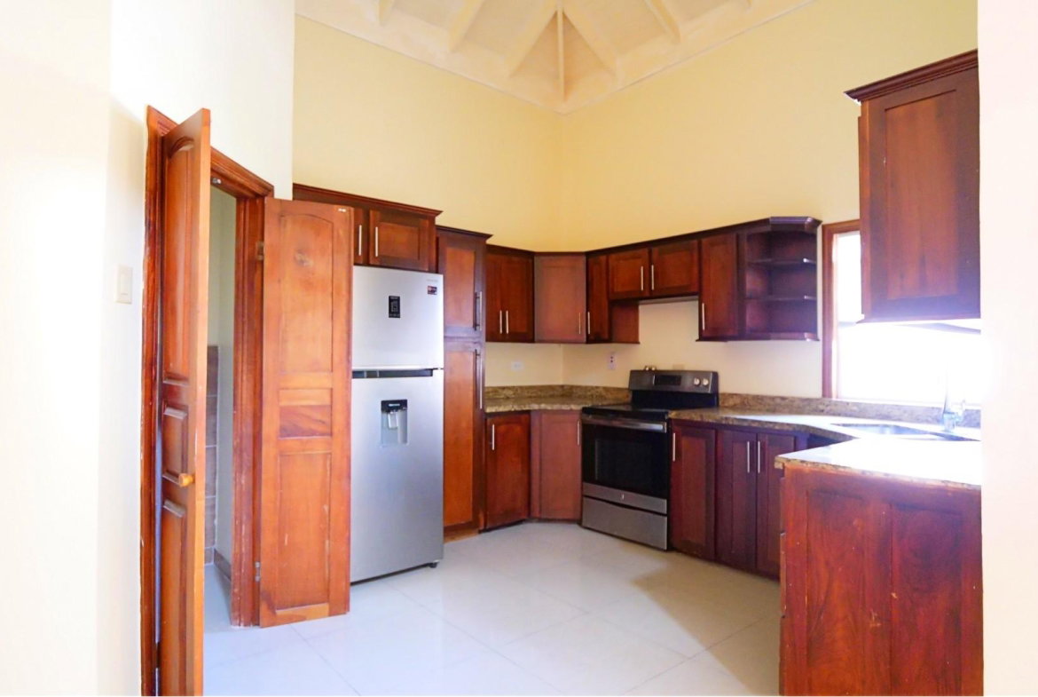 Fourteenth image of 31-7 Ottawa Avenue in Kingston 6, St. Andrew, Jamaica - property is For Rent