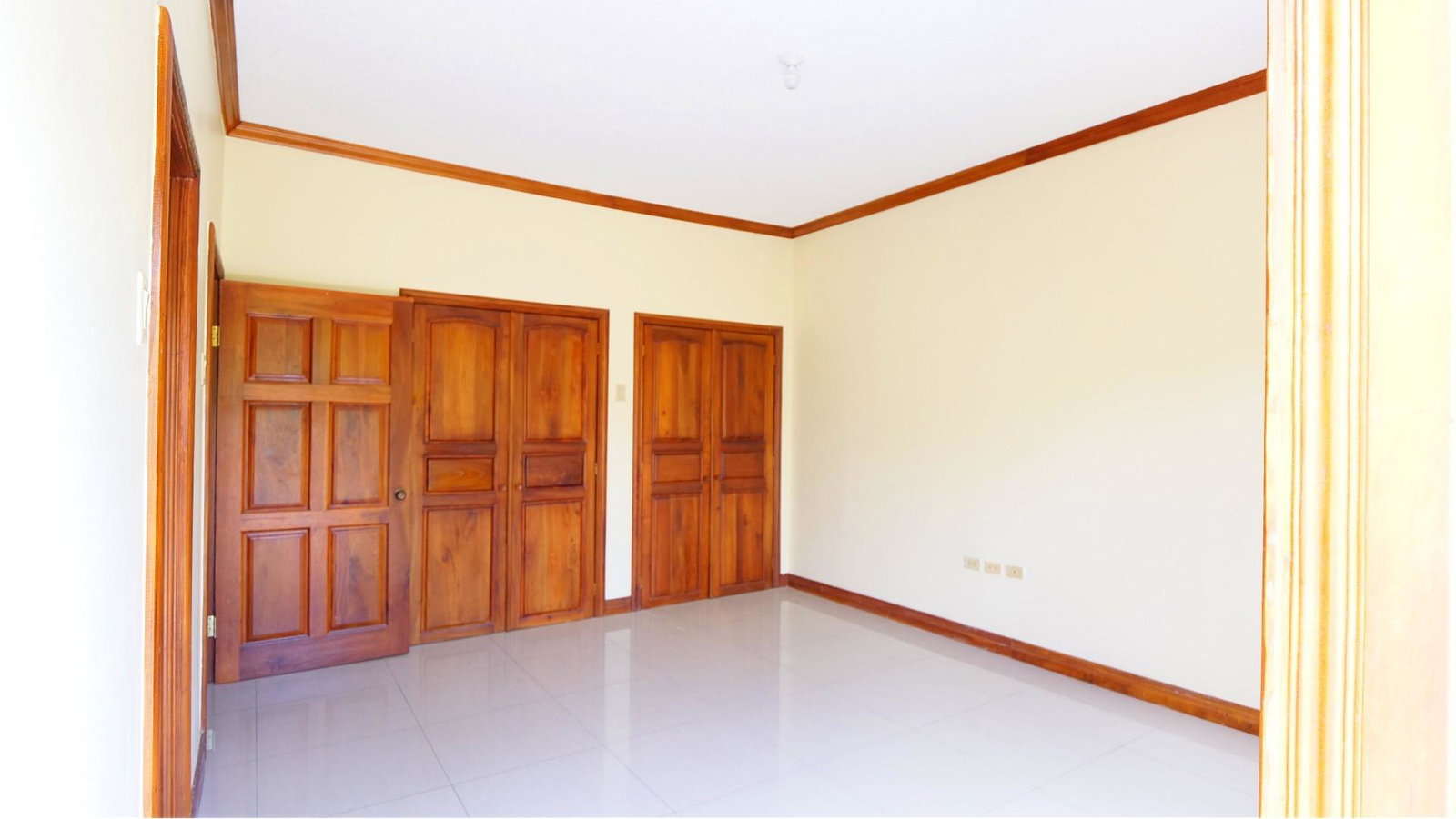 Twenty-Second image of 31-7 Ottawa Avenue in Kingston 6, St. Andrew, Jamaica - property is For Rent