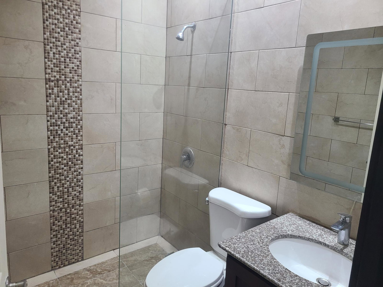Ninth image of 17-21 Kings Drive, Kingston 6 in Kingston 6, St. Andrew, Jamaica - property is For Rent