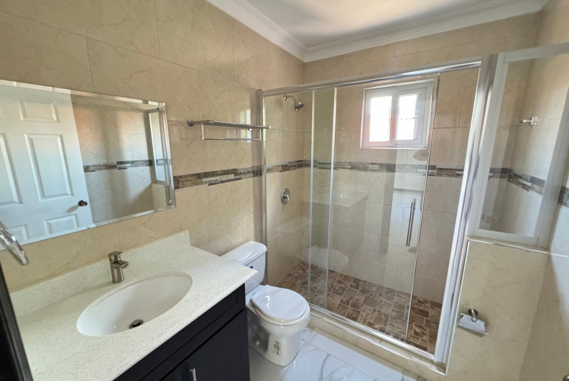 Ninth image of 8-4 Ravinia in Kingston 6, St. Andrew, Jamaica - property is For Rent