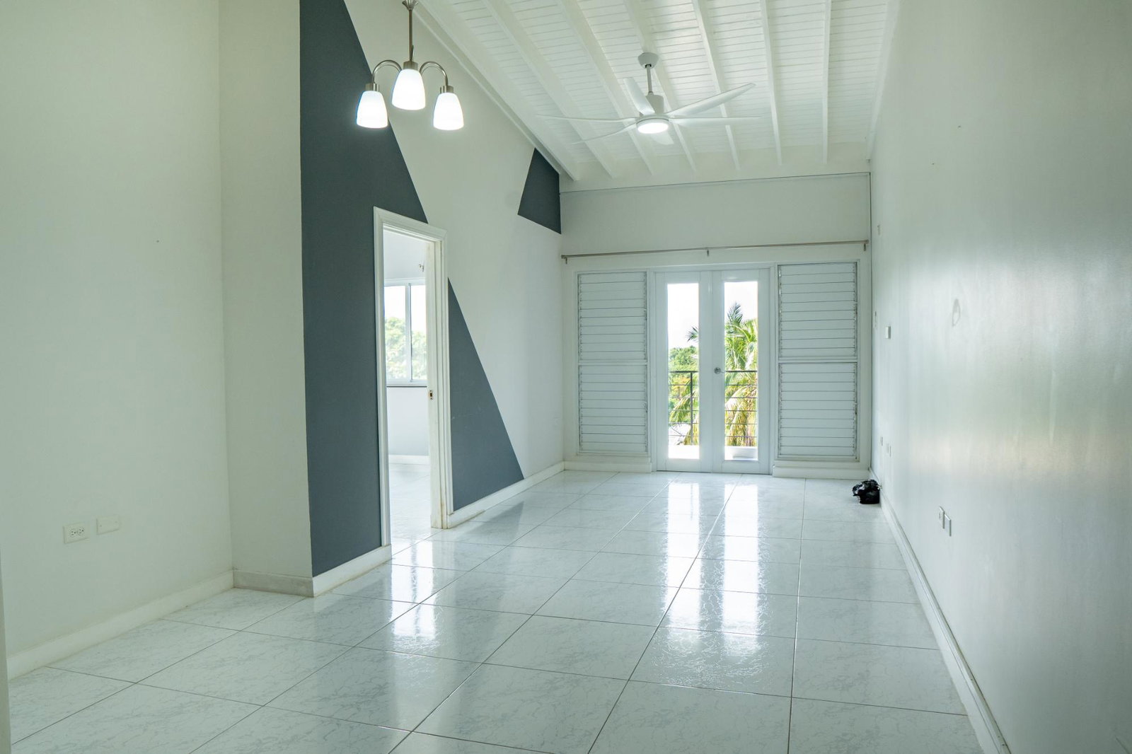 Tenth image of 8-48 Portview Road, Kingston 8 in Kingston 8, St. Andrew, Jamaica - property is For Rent