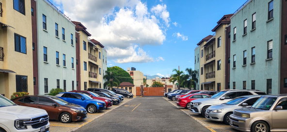 Fifteenth image of 5-4 East Ave in Kingston 8, St. Andrew, Jamaica - property is For Rent