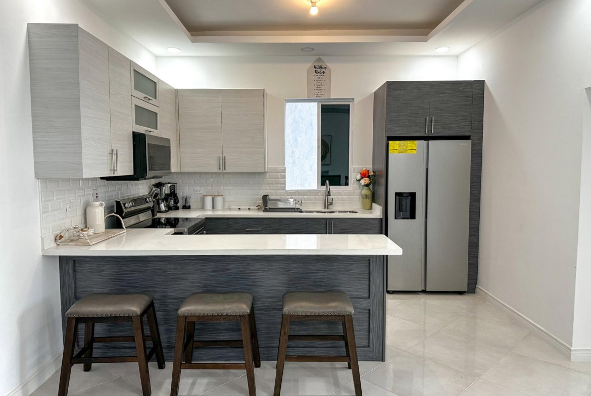 Fourth image of 5-6 Winston Avenue in Kingston 6, St. Andrew, Jamaica - property is For Rent