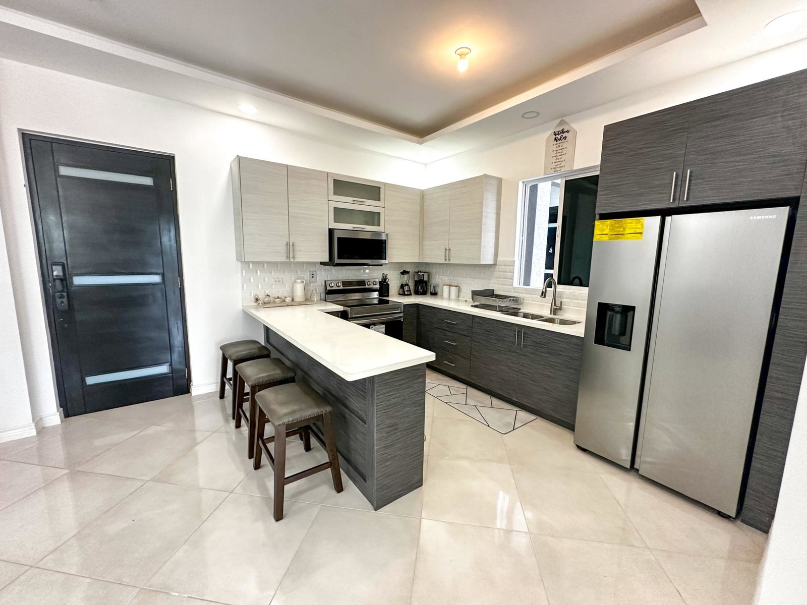 Spacious-2-Bedroom-Apartment-for-Rent-in-Kingston-Jamaica Fifth image of 5-6 Winston Avenue in Kingston 6, St. Andrew, Jamaica - property is For Rent