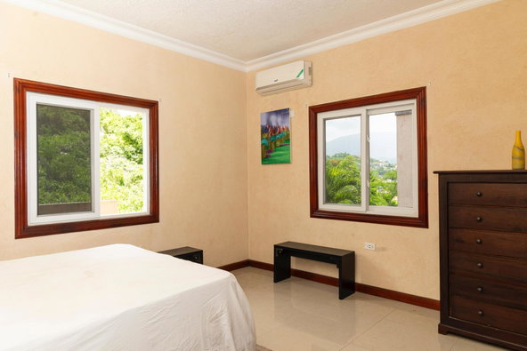 Fourth image of 14-4 West Kirkland Heights, ki in KINGSTON, Kingston, Jamaica - property is For Rent