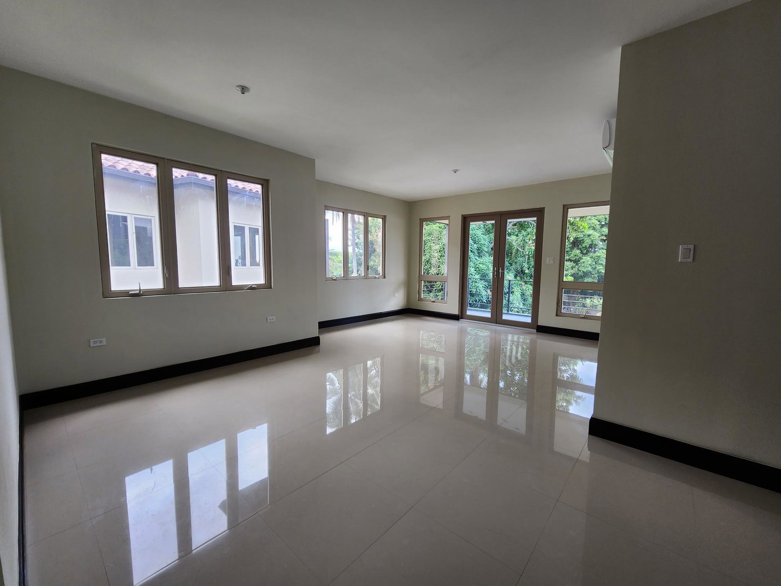 Sixth image of 203-54 Norbrook Drive in Kingston 8, St. Andrew, Jamaica - property is For Rent
