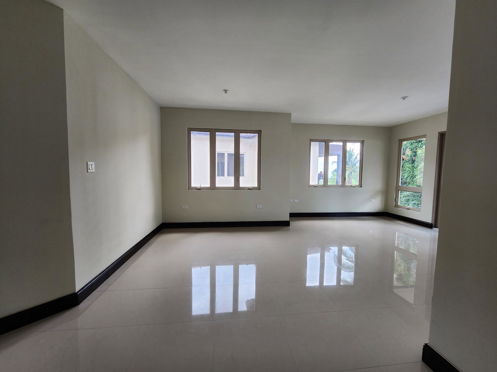 Seventh image of 203-54 Norbrook Drive in Kingston 8, St. Andrew, Jamaica - property is For Rent