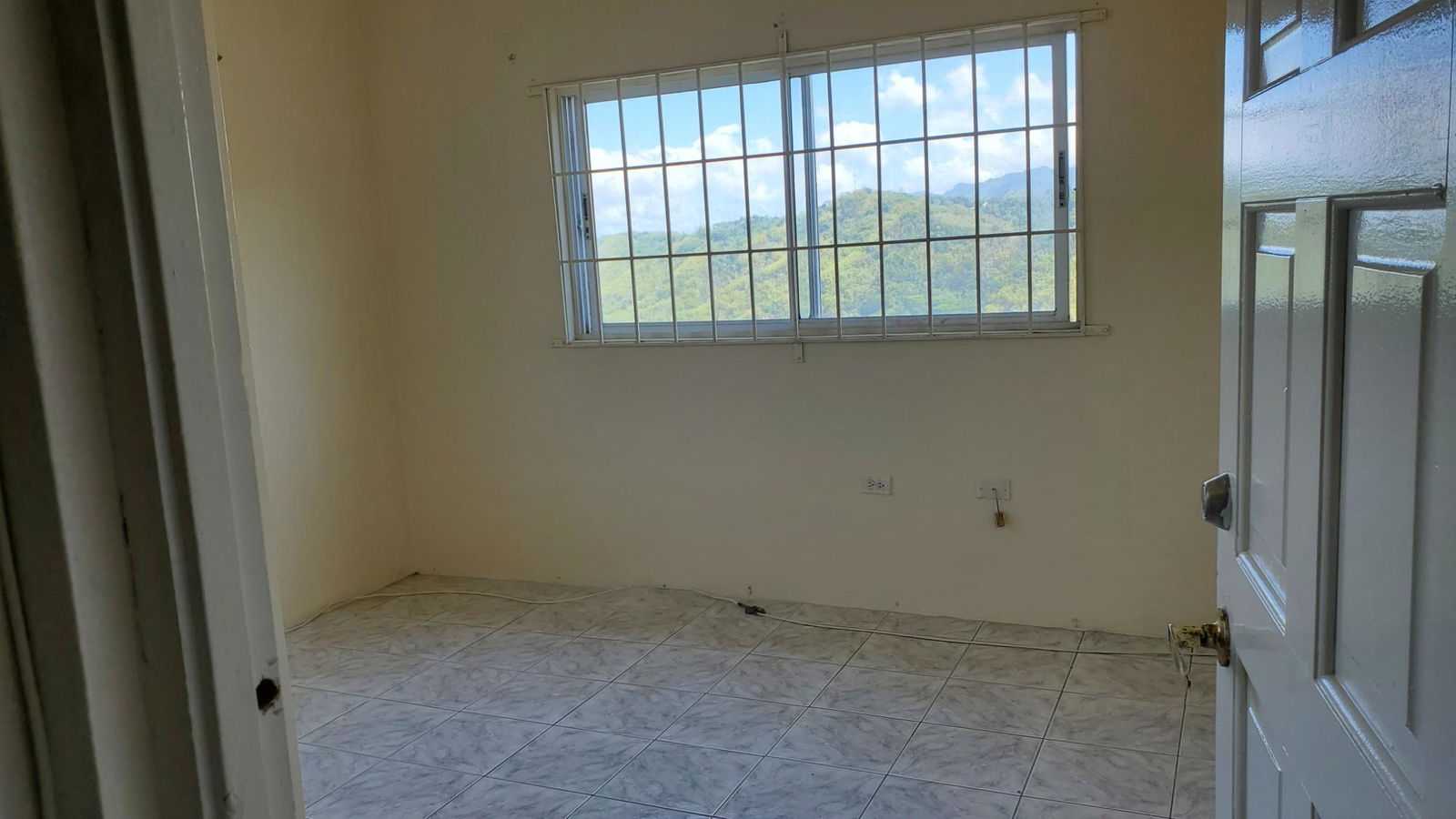 Fifth image of 16 Armour Close, Sherbourne in Sherbourne Heights, St. Andrew, Jamaica - property is For Rent