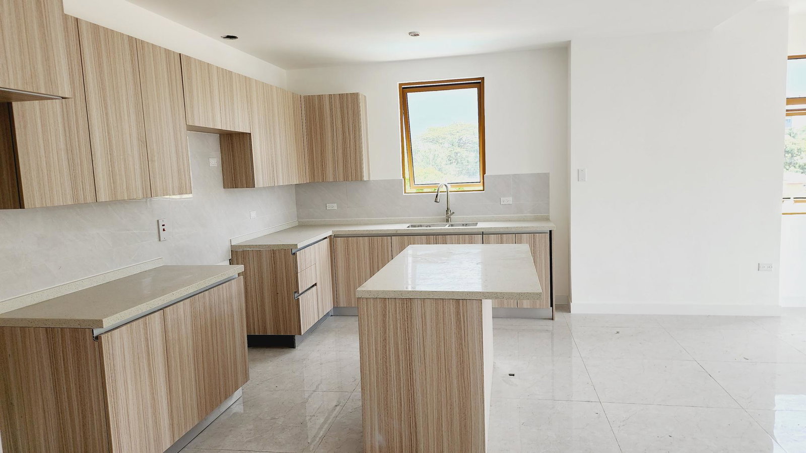Fourth image of 6-30 Wellington Drive in Kingston 6, St. Andrew, Jamaica - property is For Rent