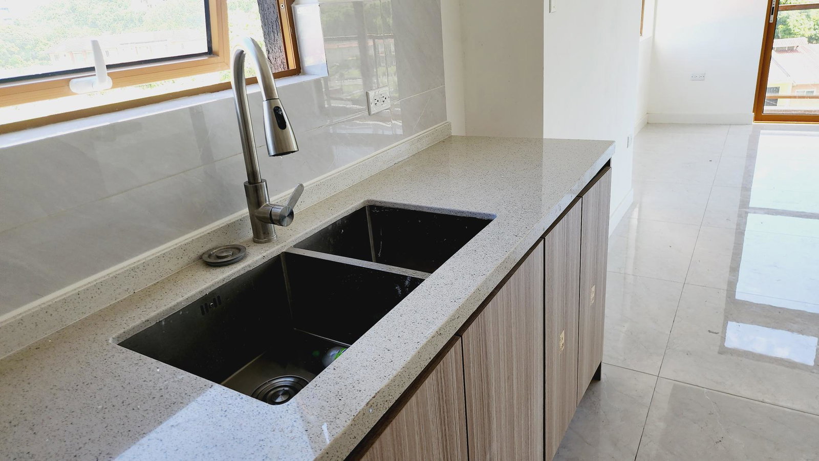 Seventh image of 6-30 Wellington Drive in Kingston 6, St. Andrew, Jamaica - property is For Rent