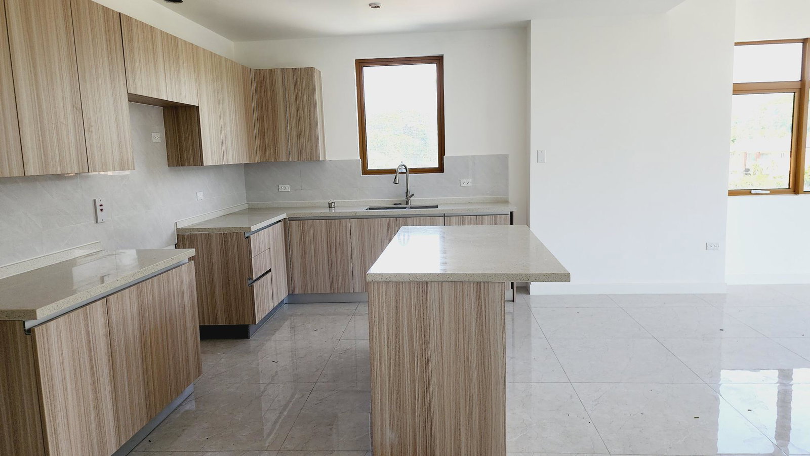Eighth image of 6-30 Wellington Drive in Kingston 6, St. Andrew, Jamaica - property is For Rent