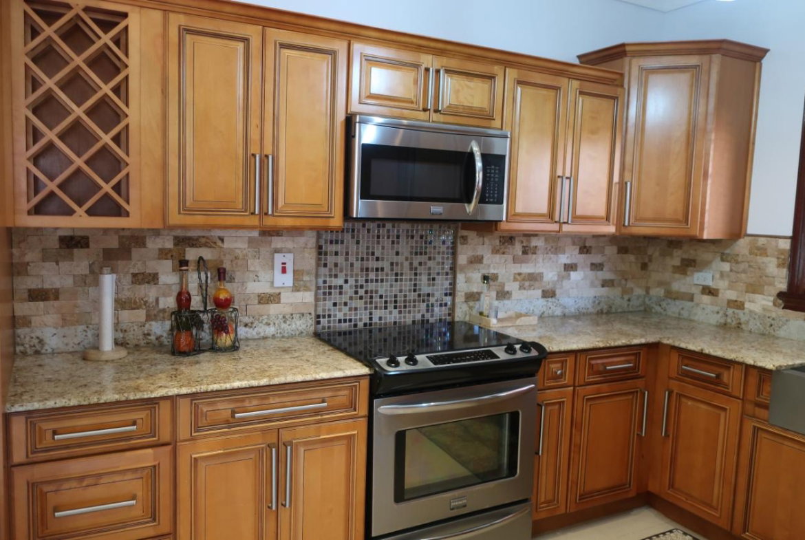 Ninth image of 10-12 Dillsbury Avenue in Kingston 6, St. Andrew, Jamaica - property is For Sale